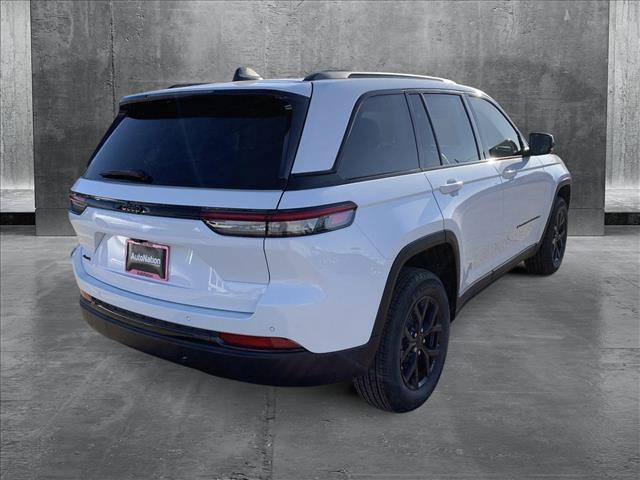 new 2025 Jeep Grand Cherokee car, priced at $42,584