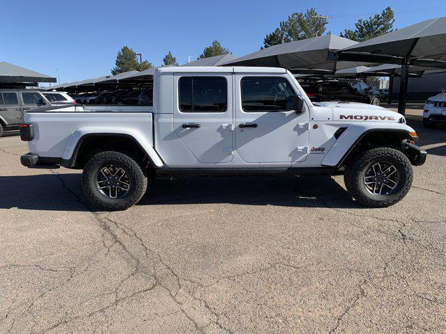 new 2025 Jeep Gladiator car, priced at $53,799