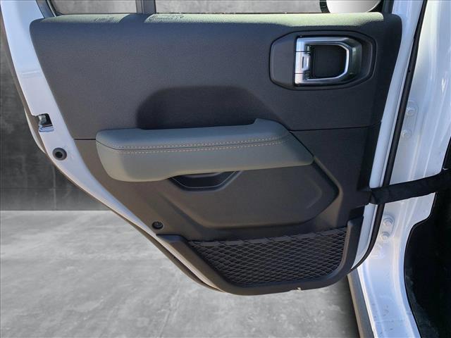 new 2025 Jeep Gladiator car, priced at $57,549