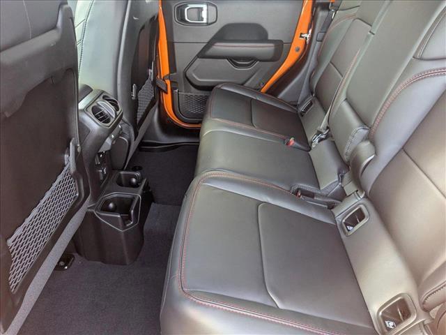 new 2025 Jeep Gladiator car, priced at $57,233