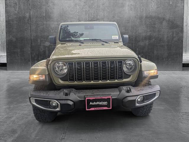 new 2025 Jeep Gladiator car, priced at $44,654