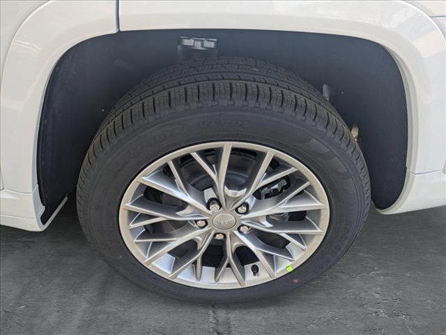 new 2025 Jeep Grand Cherokee L car, priced at $58,470