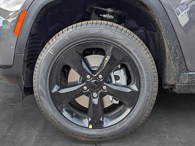 new 2025 Jeep Grand Cherokee L car, priced at $53,299