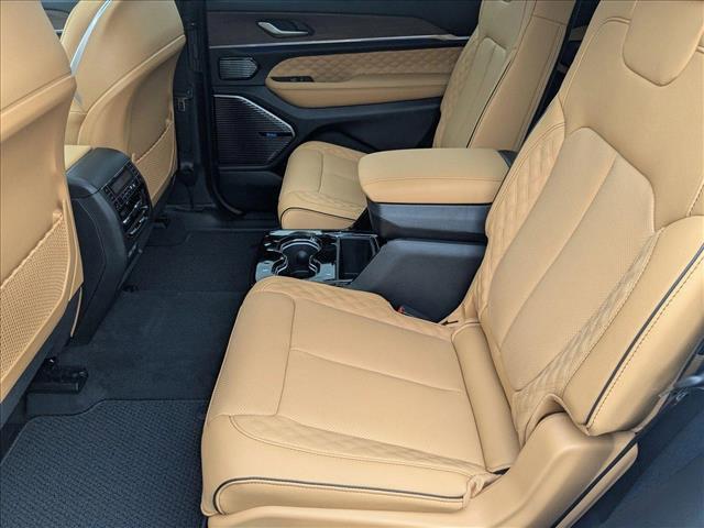 new 2025 Jeep Grand Cherokee L car, priced at $61,384