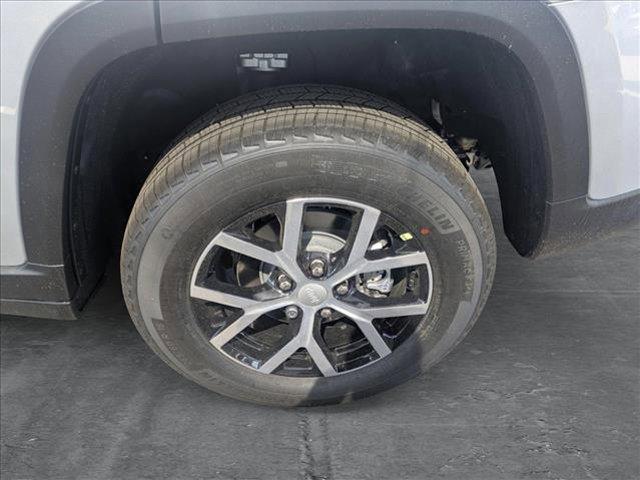 new 2025 Jeep Grand Cherokee car, priced at $44,403