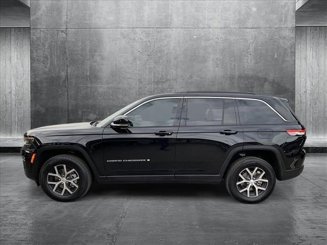 new 2024 Jeep Grand Cherokee car, priced at $45,798