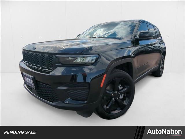 used 2022 Jeep Grand Cherokee car, priced at $33,499