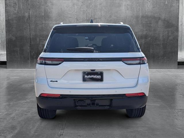 new 2025 Jeep Grand Cherokee car, priced at $45,799