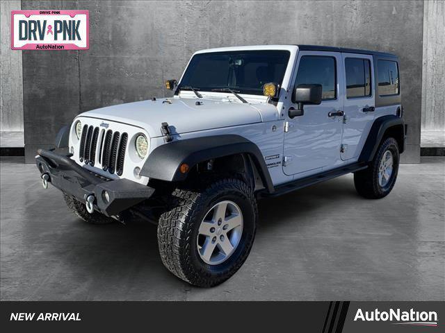 used 2015 Jeep Wrangler Unlimited car, priced at $17,920