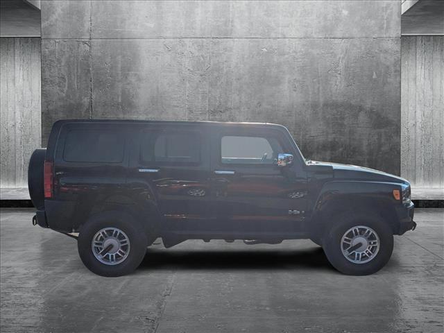 used 2006 Hummer H3 car, priced at $9,800