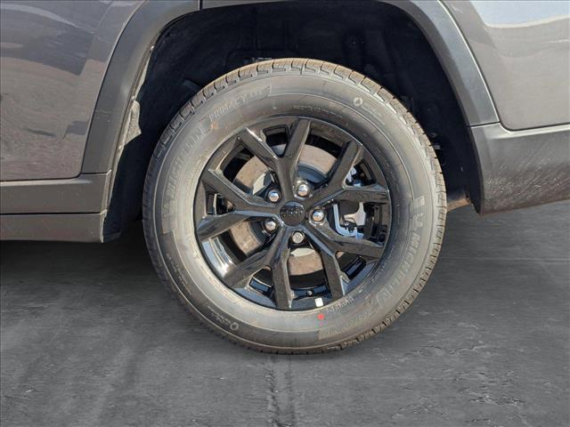 new 2025 Jeep Grand Cherokee L car, priced at $49,524