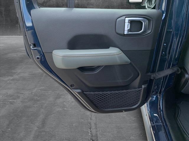 new 2025 Jeep Gladiator car, priced at $58,549