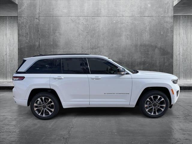 new 2025 Jeep Grand Cherokee car, priced at $62,050