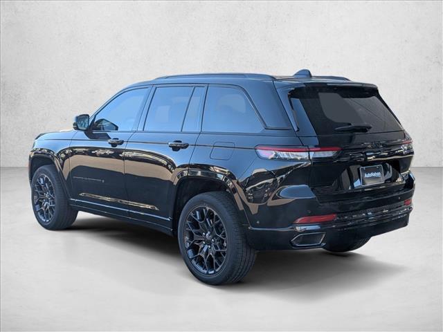 new 2025 Jeep Grand Cherokee car, priced at $60,140