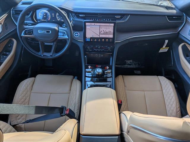 new 2025 Jeep Grand Cherokee car, priced at $60,140