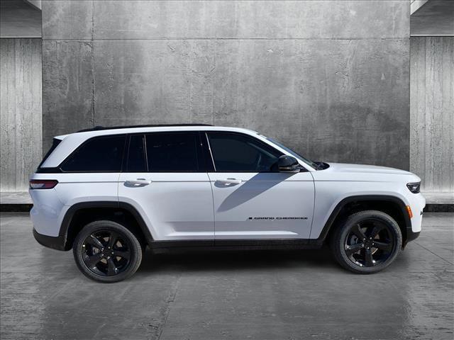 new 2025 Jeep Grand Cherokee car, priced at $44,799