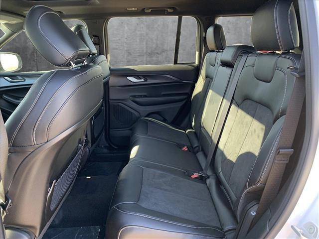 new 2025 Jeep Grand Cherokee car, priced at $44,799