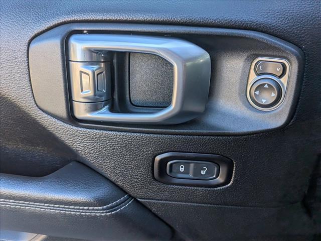 used 2019 Jeep Wrangler Unlimited car, priced at $27,800