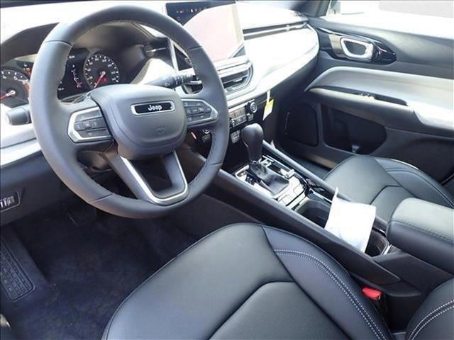 new 2025 Jeep Compass car, priced at $33,789