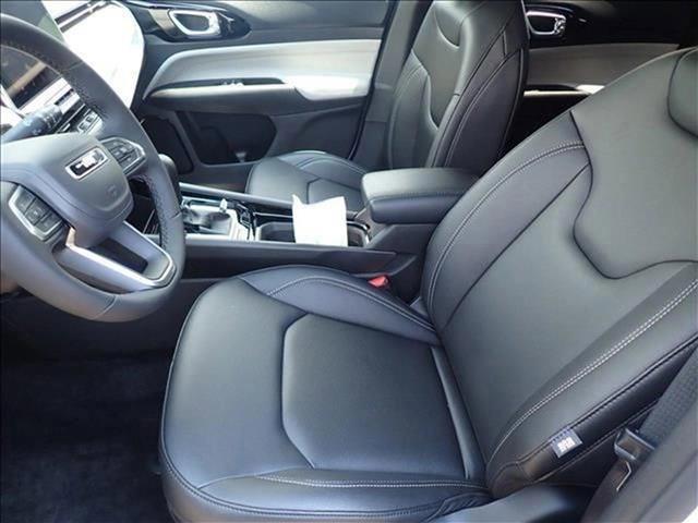 new 2025 Jeep Compass car, priced at $33,789