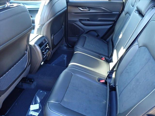 new 2025 Jeep Grand Cherokee car, priced at $44,829