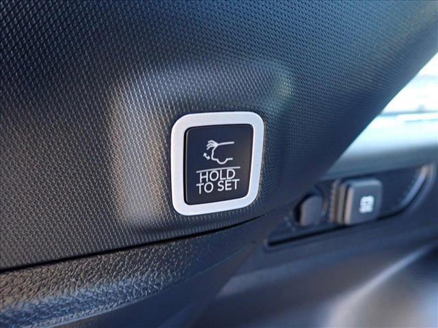 new 2025 Jeep Grand Cherokee car, priced at $40,505