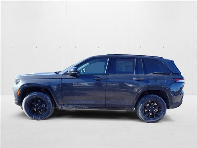 new 2025 Jeep Grand Cherokee car, priced at $40,505