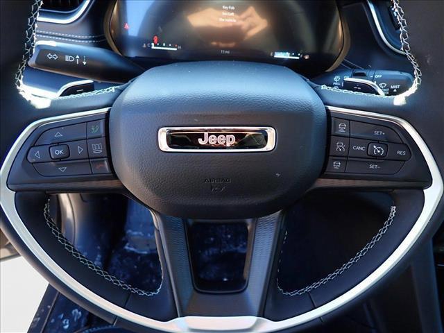 new 2025 Jeep Grand Cherokee car, priced at $40,505