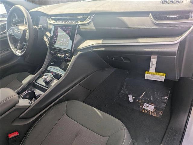 new 2025 Jeep Grand Cherokee L car, priced at $43,762