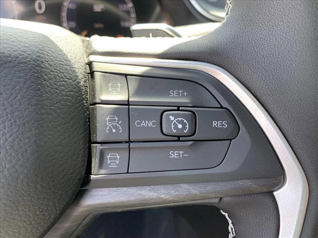 new 2025 Jeep Grand Cherokee car, priced at $53,595