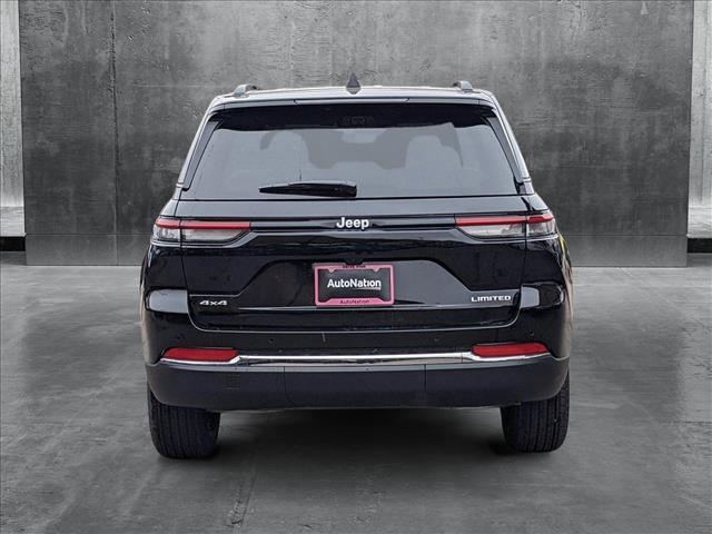 new 2025 Jeep Grand Cherokee car, priced at $49,104