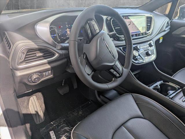 new 2025 Chrysler Pacifica Hybrid car, priced at $56,879
