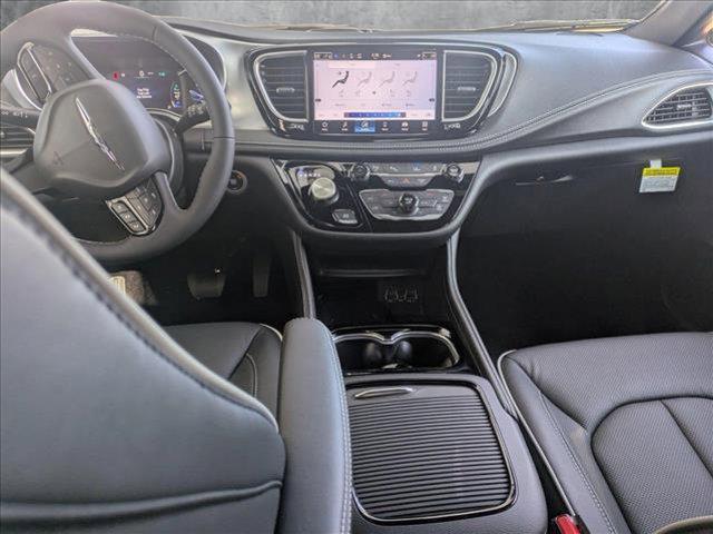 new 2025 Chrysler Pacifica Hybrid car, priced at $56,879