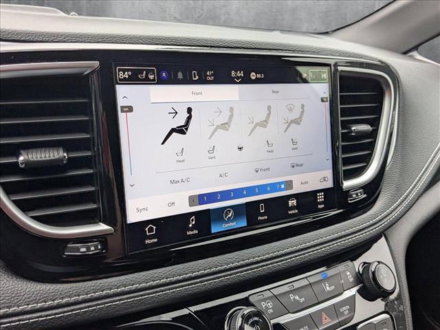new 2025 Chrysler Pacifica Hybrid car, priced at $56,879