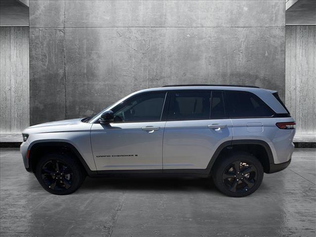 new 2024 Jeep Grand Cherokee car, priced at $39,584