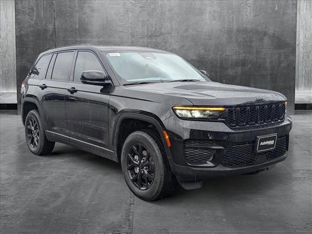 new 2025 Jeep Grand Cherokee car, priced at $44,799