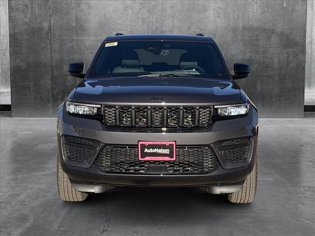 new 2025 Jeep Grand Cherokee car, priced at $41,979