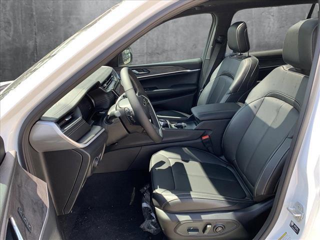 new 2025 Jeep Grand Cherokee L car, priced at $53,409