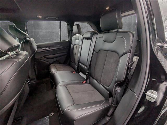 new 2025 Jeep Grand Cherokee car, priced at $46,799