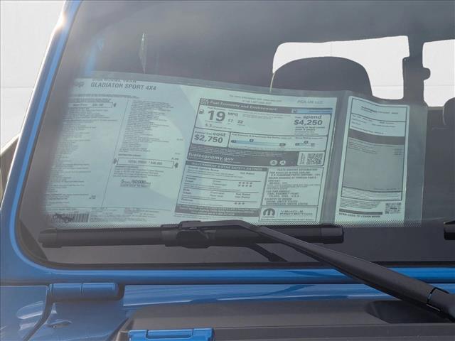 new 2025 Jeep Gladiator car, priced at $41,049