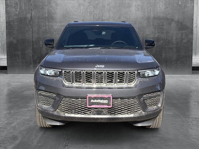 new 2024 Jeep Grand Cherokee car, priced at $40,198