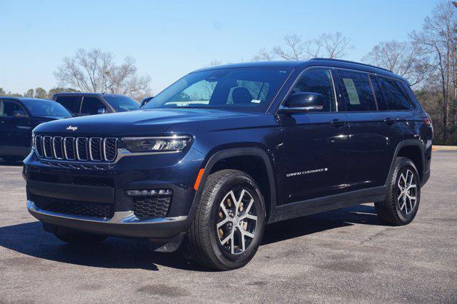 used 2024 Jeep Grand Cherokee L car, priced at $35,995