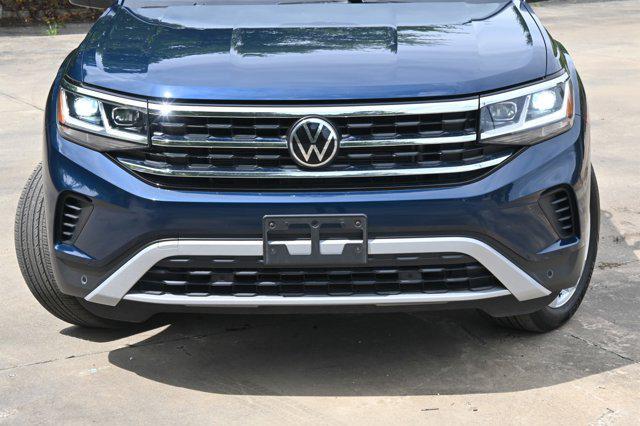 used 2022 Volkswagen Atlas Cross Sport car, priced at $22,998