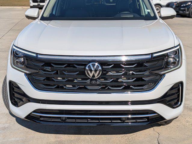 used 2025 Volkswagen Atlas car, priced at $42,994