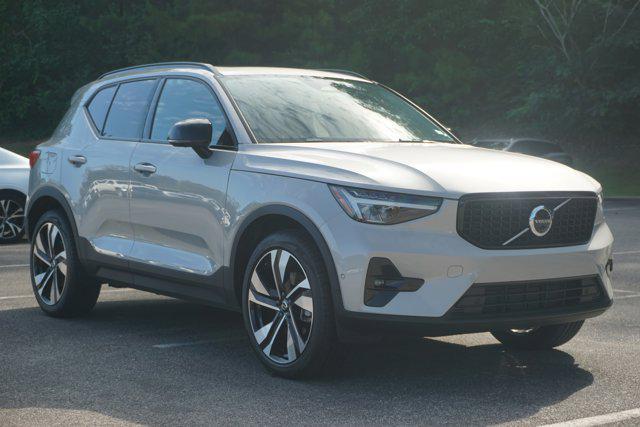 used 2025 Volvo XC40 car, priced at $31,995