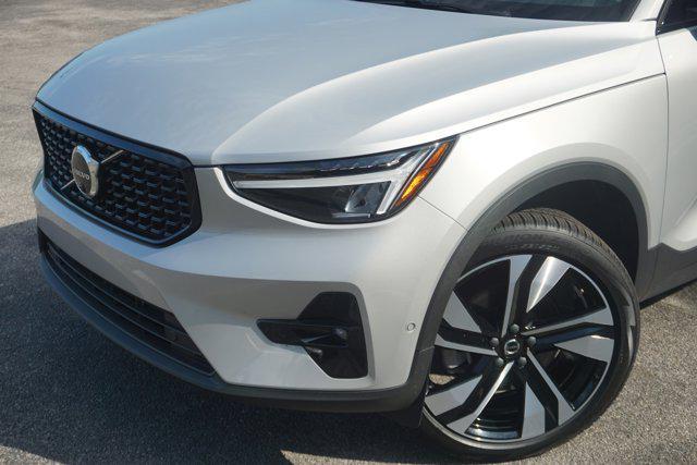 used 2025 Volvo XC40 car, priced at $31,995