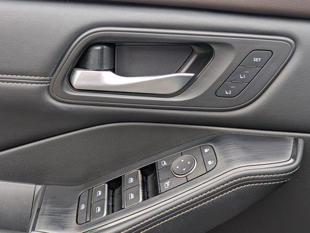 used 2023 Nissan Rogue car, priced at $25,995