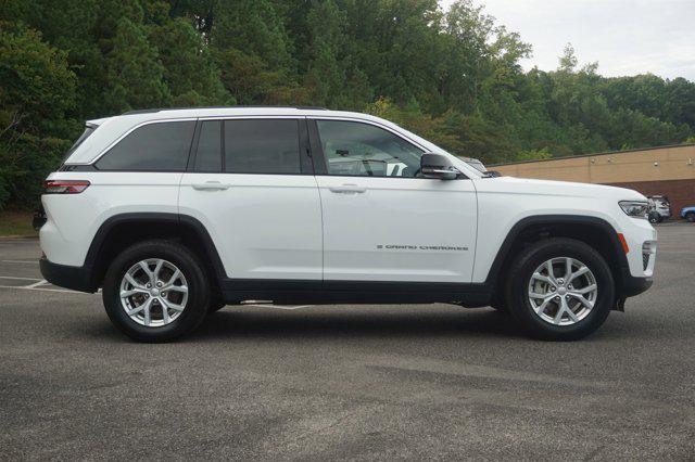 used 2023 Jeep Grand Cherokee car, priced at $37,994