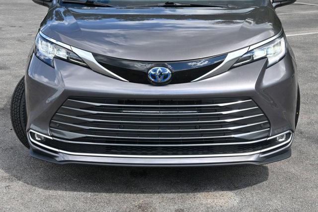 used 2022 Toyota Sienna car, priced at $44,994