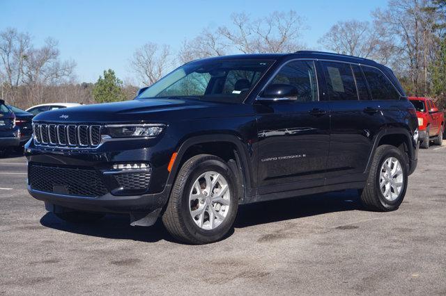 used 2024 Jeep Grand Cherokee car, priced at $35,995